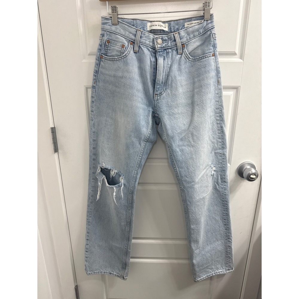 Denim Forum The Comfy‎ Low Rise Loose Distressed Light Wash Jeans Womens 24
